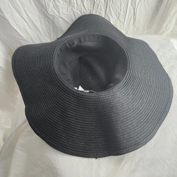 Floppy Glamorous Sun Hat - Picture 2 of 5